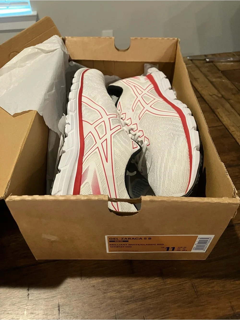 Asics White & Red GEL-ZARACA 5 B Running Shoe